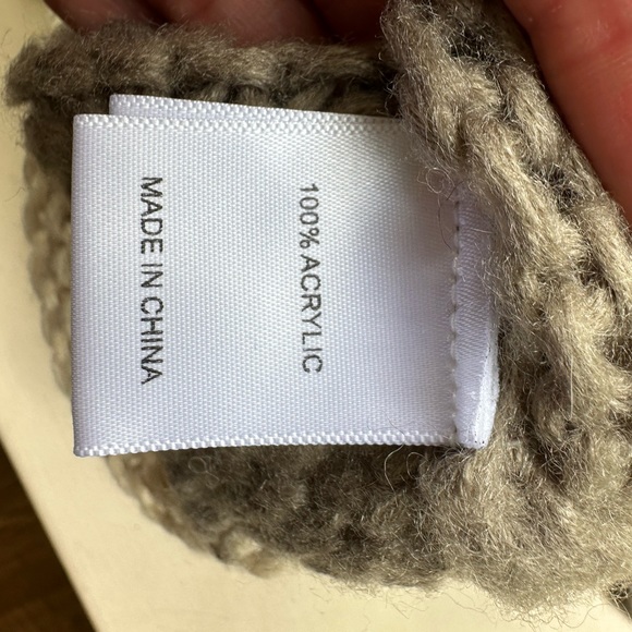 The Shanty Corporation Sweater - Picture 5 of 5